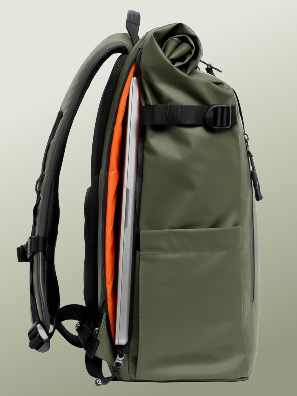 Mochila de Viaje y Ciclismo Urbano con Tapa Enrollable Expansible, Antirrobo y Antigolpes, Tela Ultra Robusta y Ecológica, Impermeable, Antidesgarro y Antiabrasión, Organizador Tecnológico y Bolsillo Lateral Oculto para MacBook Pro 16 M4 Max, Sistema MOLLE, Correa Pectoral Ajustable y Correa de Cintura Desmontable, Bolsillos para Termo de Hasta 770 ml, Creado para Viajar en Avión y Exploración Urbana - 30 Litros - Image 2