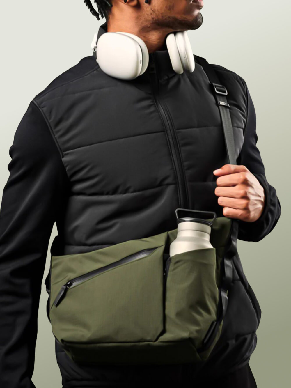 Bolso Cruzado Táctico de Viaje Antirrobo, Tela Ultra Liviana y Resistente, Impermeable, Antidesgarro y Antiabrasión, Organizador Tecnológico para AirPods Max, Bolsillo para Termo de Hasta 1 Litro, Bolsillo Oculto de Acceso Rápido para Pasaporte, Creado para Viajar en Avión y Exploraciones Urbanas – 4 Litros - Image 6